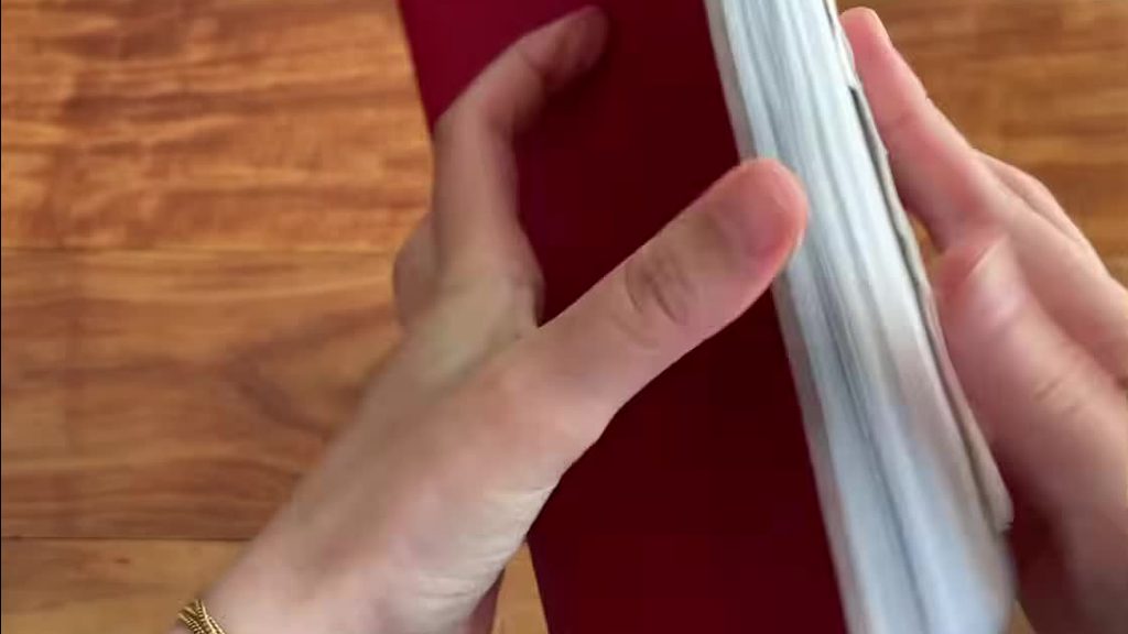 Zequenz notebook spine durability close up