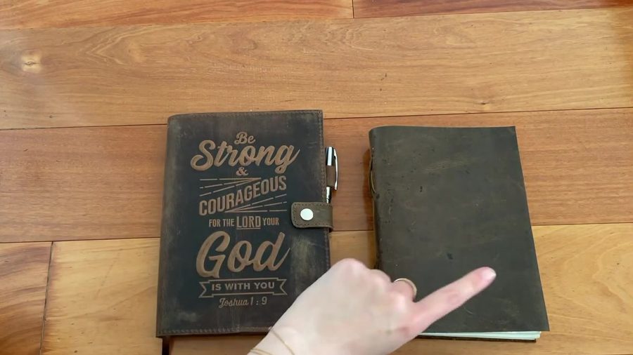 Moonster Refillable vs Non-Refillable Journal Comparison 1 Moonster refillable and non-refillable journals side by side