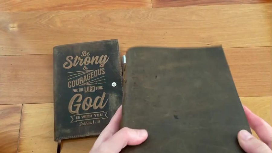 Moonster Refillable vs Non-Refillable Journal Comparison 6 Moonster refillable and non-refillable journal covers compared