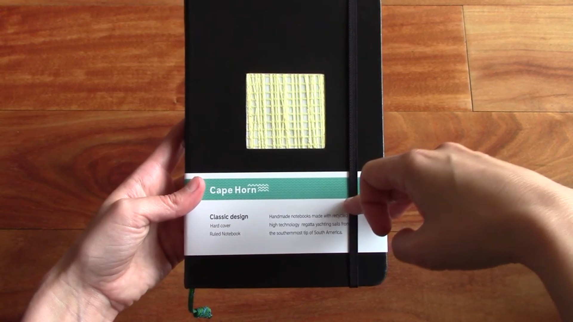 Cape Horn notebook elastic closure