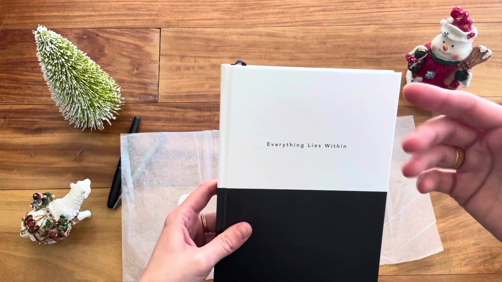 Traveler style notebook gift option with elastic closure