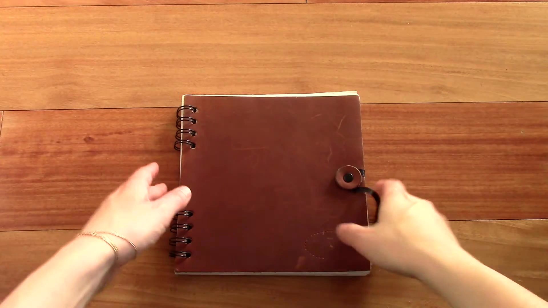 Leather Notebook 14 Interior pocket in leather notebook