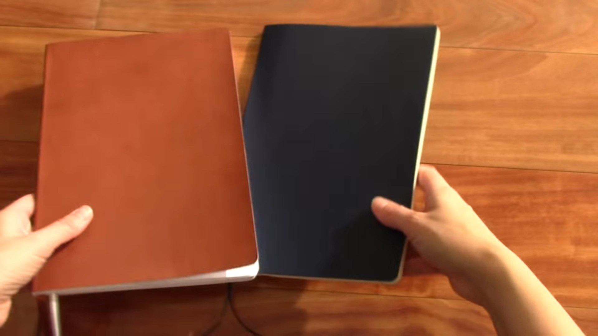 Leuchtturm1917 vs Artist’s Loft Notebook Comparison 5 Leuchtturm1917 vs Artist’s Loft feature comparison