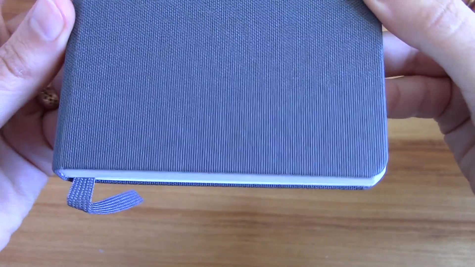 Leuchtturm1917 linen notebook pages