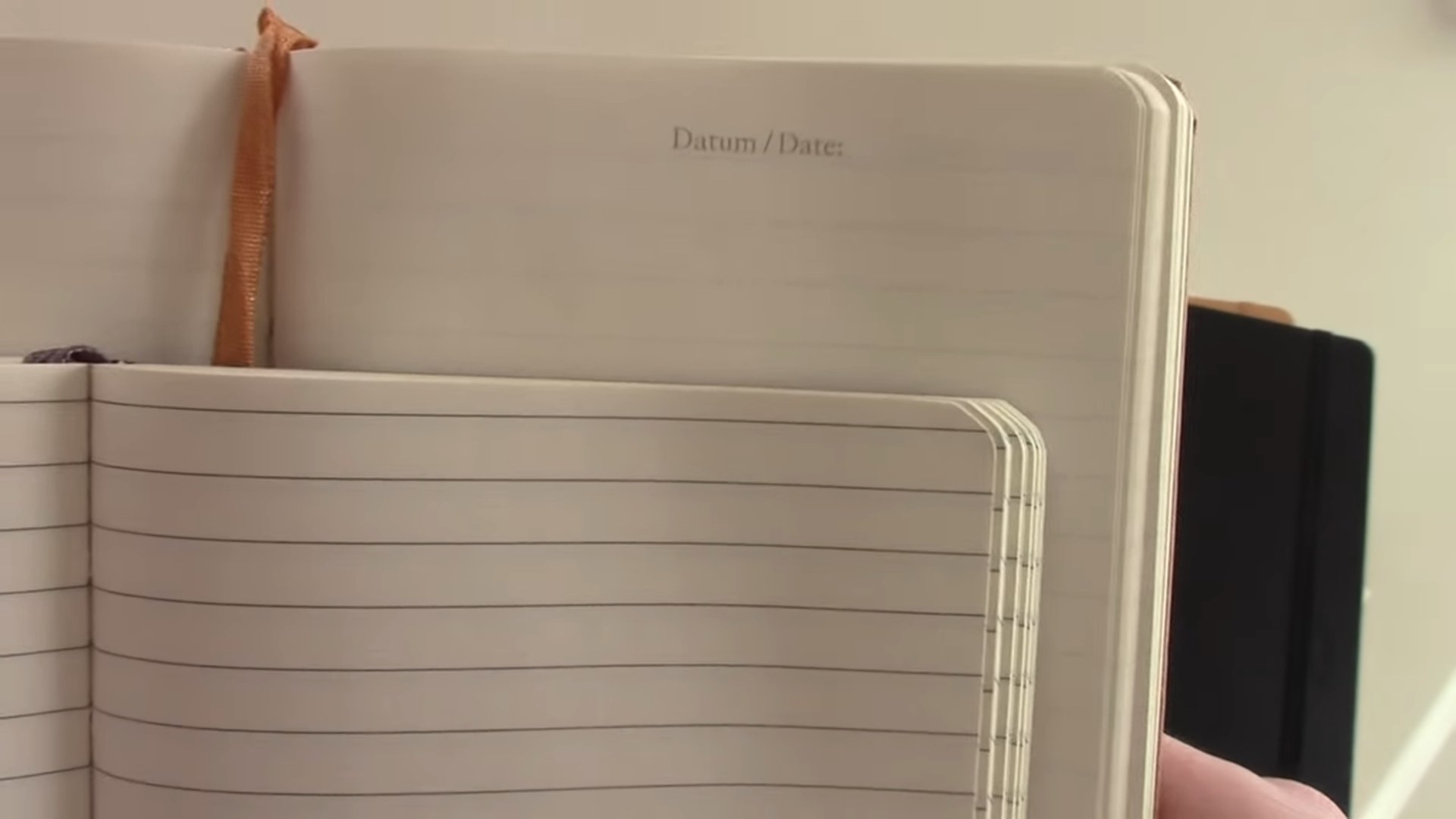 Moleskine vs Leuchtturm 1917 Notebook Comparison 14 Notebook page block comparison