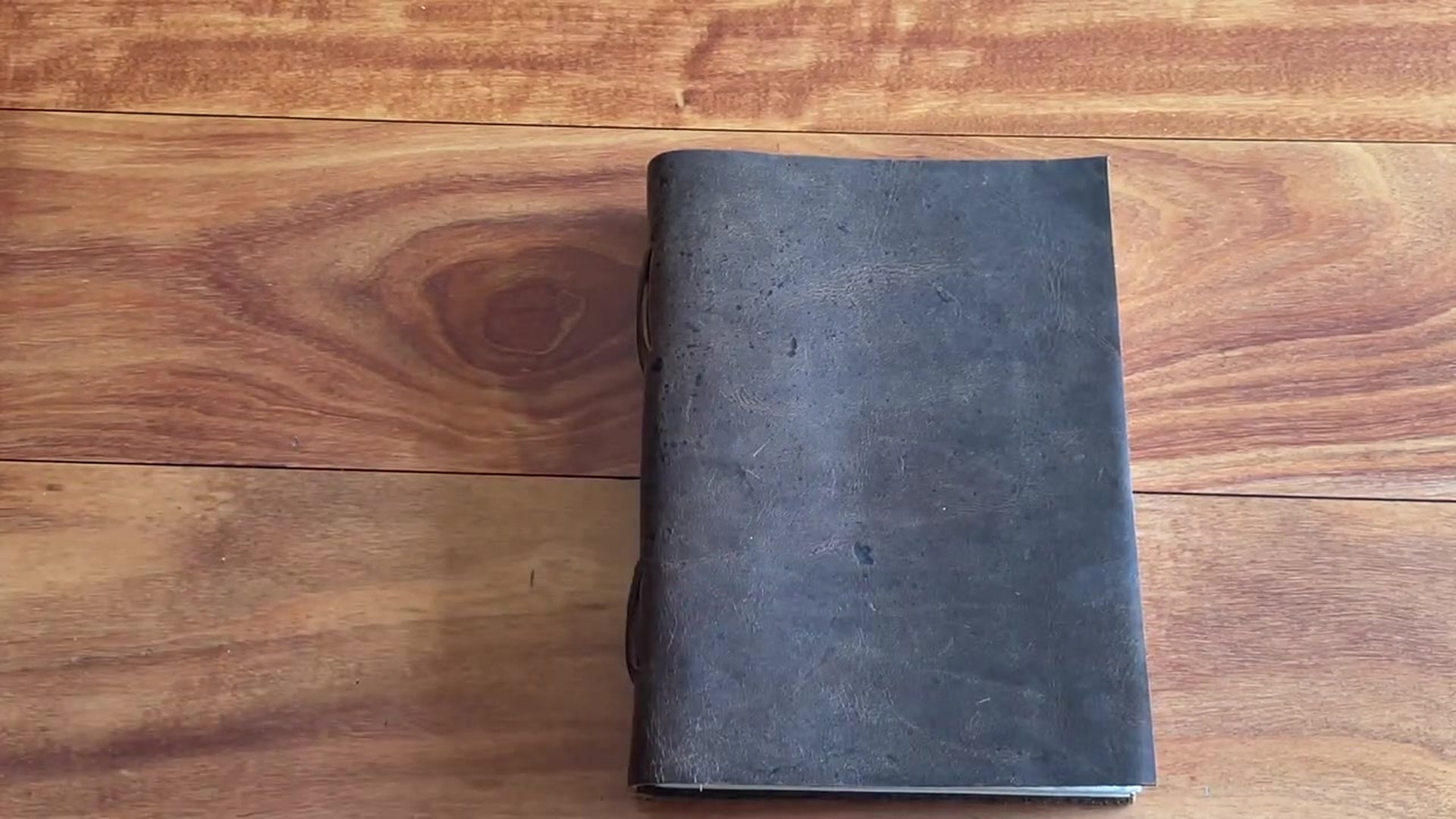 Moonster Notebook Durability Review 7 Moonster leather notebook lying flat after being filled