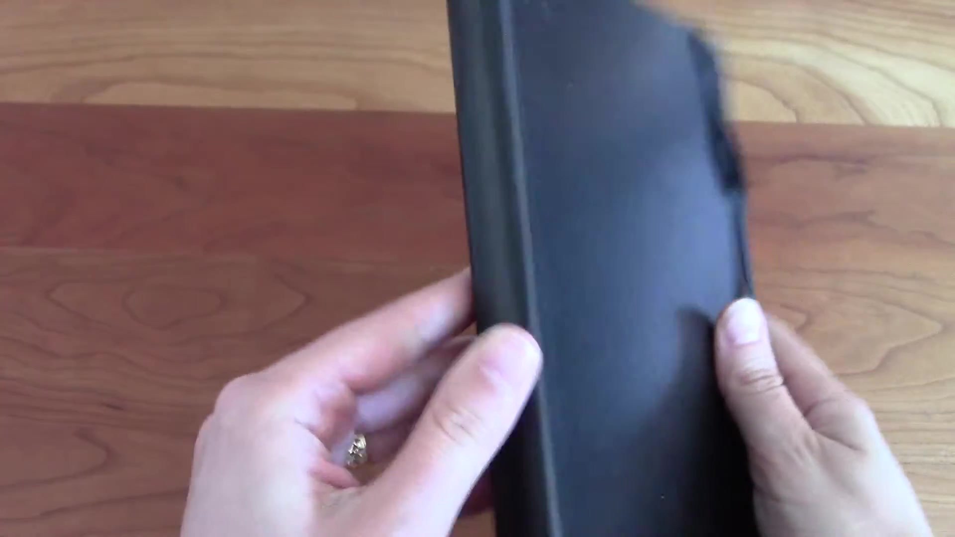 Piccadilly Notebook - A cheap Moleskine alternative? 13 Piccadilly Essential notebook back pocket and inside details