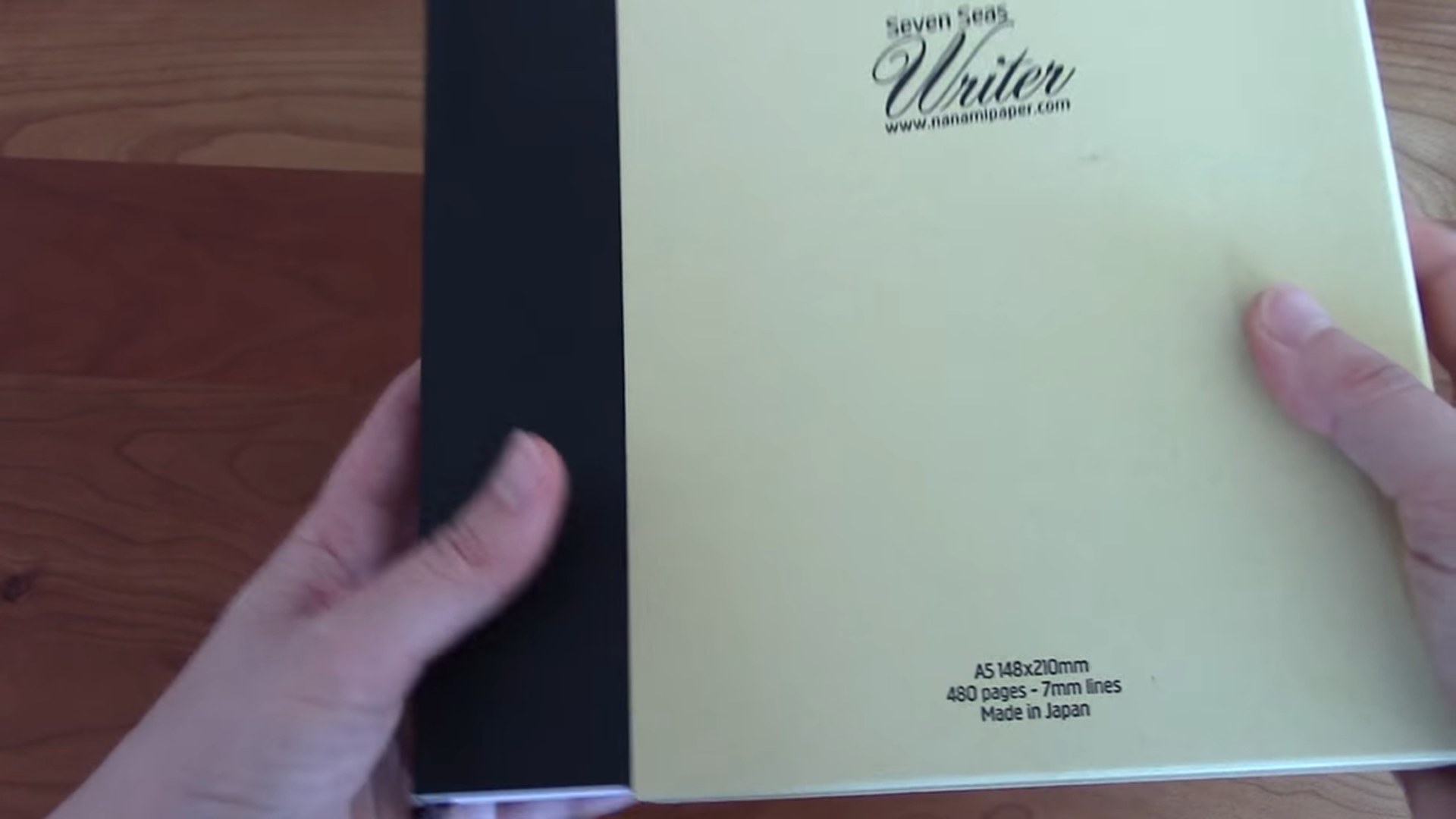 Seven Seas Writer Review 12 Seven Seas Writer slipcase detail and notebook fit